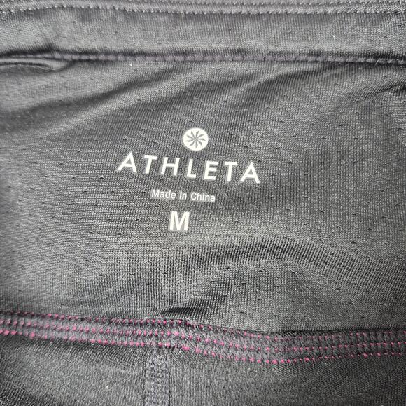 Athleta Black Gray Pink Aztek Printed Sprint Activewear Skorts Shorts Medium - Picture 3 of 3